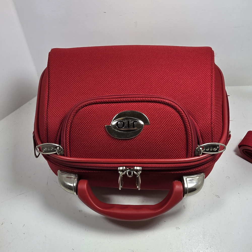 Vintage JIO Carry On/Duffel Bag With Shoulder Strap Red